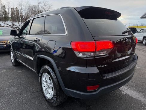 Used 2017 Jeep Grand Cherokee Laredo w/ Quick Order Package 23E image 7