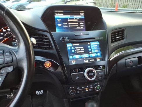 Used 2022 Acura ILX FWD image 11