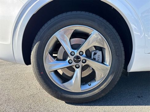 New 2026 Genesis GV70 2.5T Select image 17