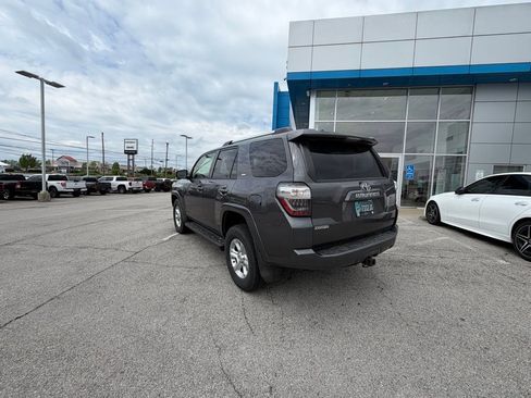 Used 2020 Toyota 4Runner SR5 image 4