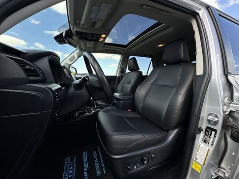 Used 2024 Toyota 4Runner TRD Off-Road Premium w/ Moonroof Package AWD/4WD image 20