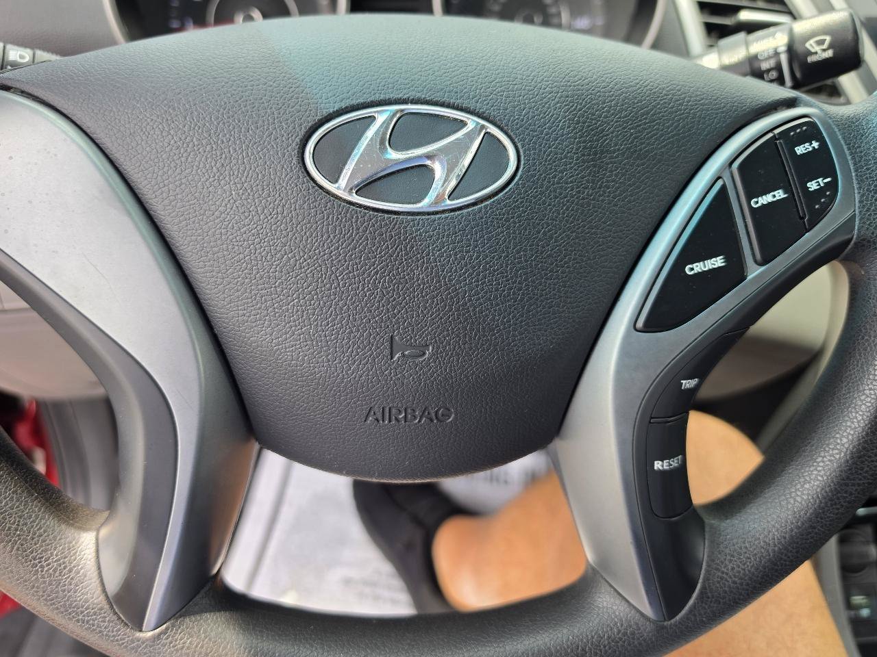Used 2016 Hyundai Elantra SE FWD image 10