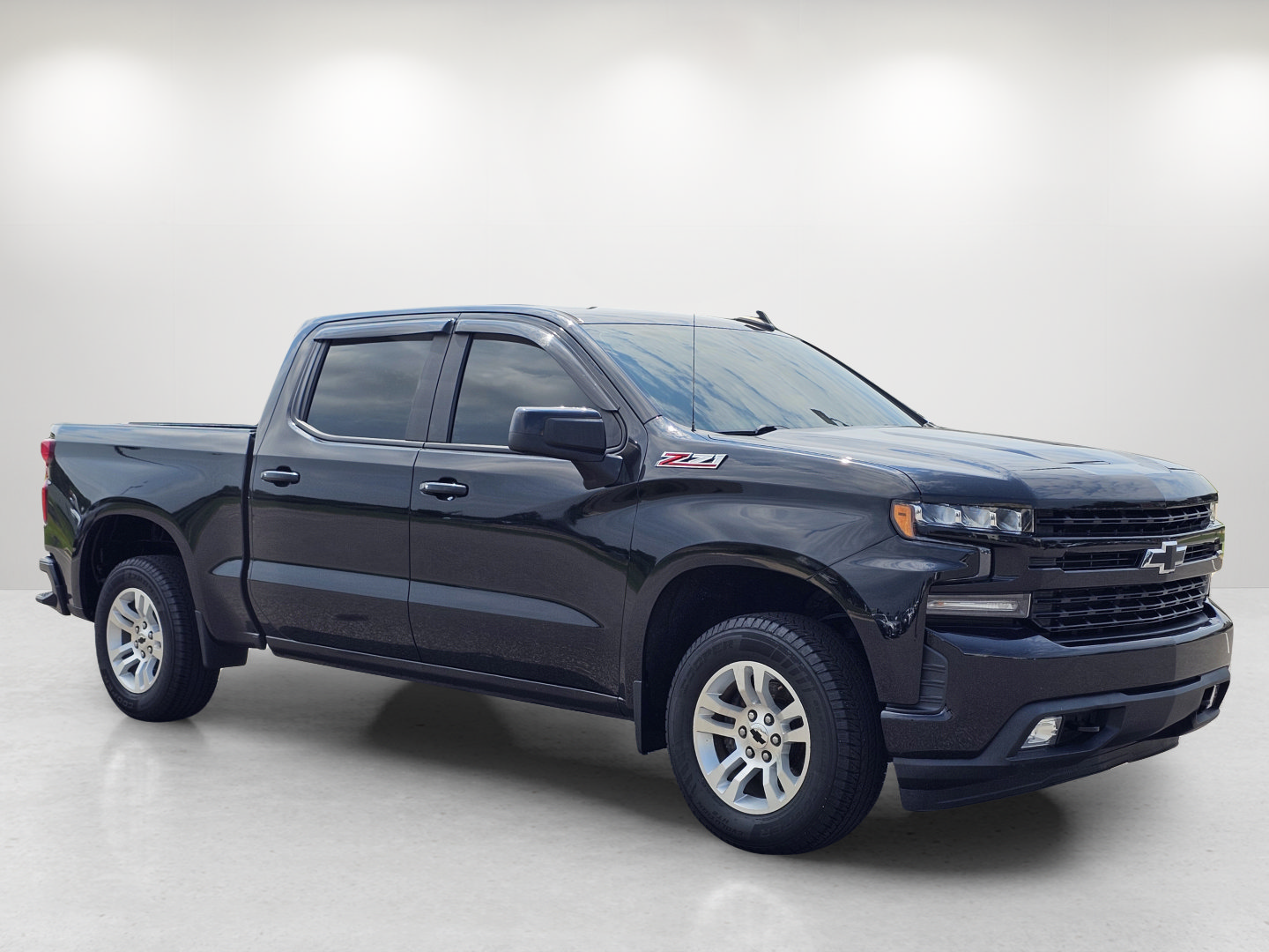 Used 2019 Chevrolet Silverado 1500 RST w/ All-Star Edition AWD/4WD image 3