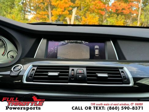 Used 2016 BMW 550i Gran Turismo xDrive AWD/4WD image 27