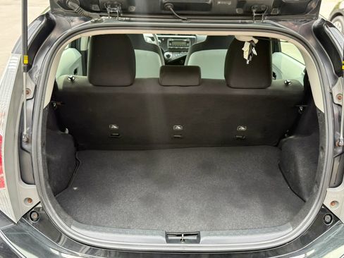Used 2014 Toyota Prius C One FWD image 36