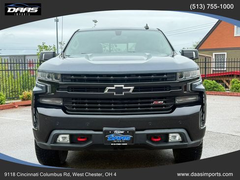 Used 2020 Chevrolet Silverado 1500 LT Trail Boss image 2