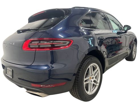 Used 2018 Porsche Macan image 4