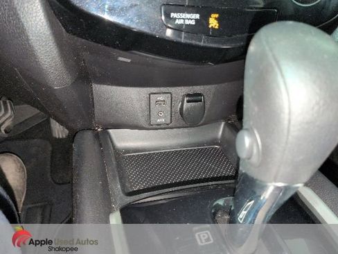 Used 2014 Nissan Rogue SV AWD/4WD image 20