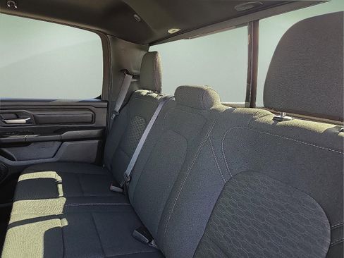 New 2026 RAM 1500 Express AWD/4WD image 10