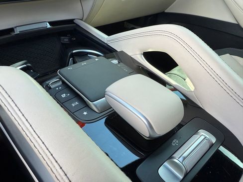 Used 2024 Mercedes-Benz GLE 63 AMG S image 19