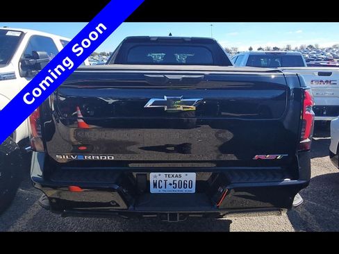 Used 2024 Chevrolet Silverado EV RST image 5