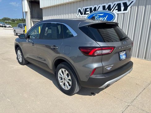 Used 2024 Ford Escape Active AWD/4WD image 6