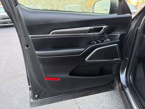 Used 2024 Kia Telluride SX Prestige X-Line image 10