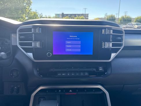 New 2026 Toyota Tundra SR5 w/ SR5 Convenience Package AWD/4WD image 19