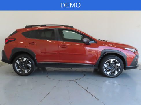 Certified 2025 Subaru Crosstrek 2.5i Limited w/ Crosstrek Mirror Package image 2
