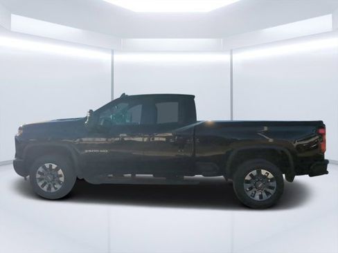 Used 2024 Chevrolet Silverado 2500 Custom w/ Custom Value Package RWD image 6