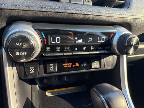 Used 2021 Toyota RAV4 XSE image 31