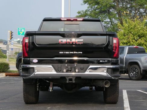 New 2025 GMC Sierra 2500 SLT w/ SLT Premium Package image 26