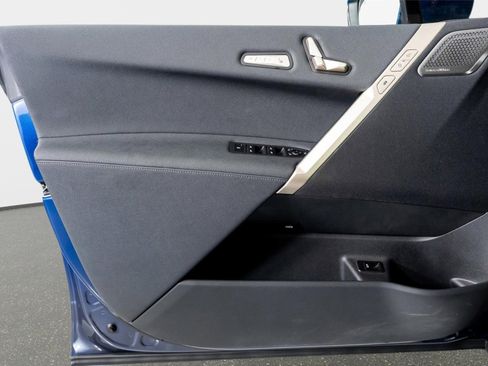 Used 2024 BMW iX M60 image 51