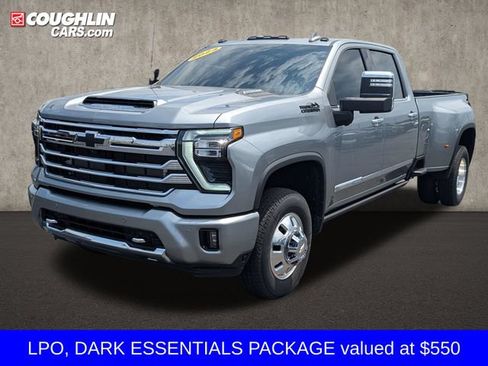 Used 2024 Chevrolet Silverado 3500 High Country w/ High Country Premium Package AWD/4WD image 5