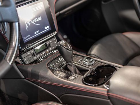 Used 2018 Maserati GranTurismo MC RWD image 22