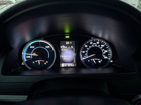 Used 2017 Toyota Camry XLE image 21