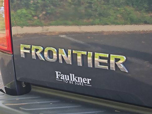 Used 2017 Nissan Frontier SV w/ SV Value Truck Package image 29