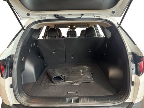Used 2023 Hyundai Tucson SE w/ Cargo Package image 19