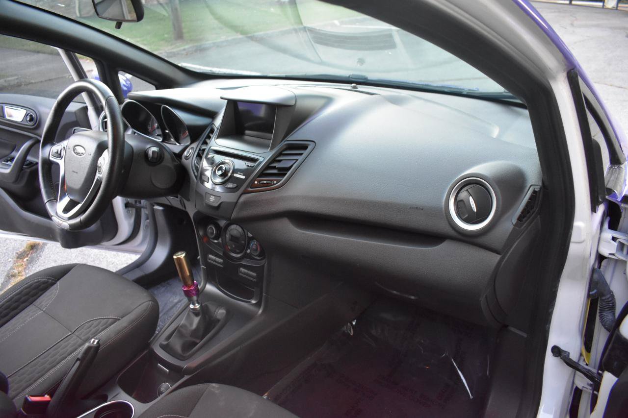 Used 2019 Ford Fiesta ST FWD image 21