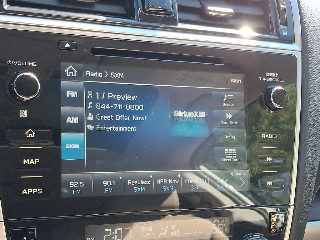 Used 2018 Subaru Outback 2.5i Limited AWD/4WD image 19