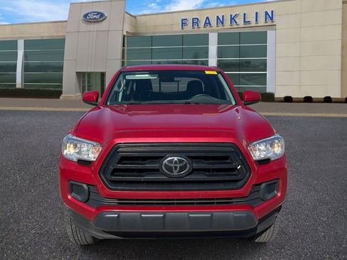 Used 2022 Toyota Tacoma SR AWD/4WD image 2