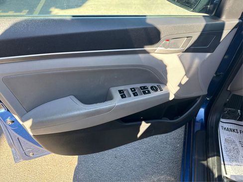 Used 2020 Hyundai Elantra Value Edition image 19