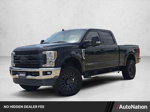 Used 2019 Ford F250 Lariat w/ Lariat Ultimate Package AWD/4WD image 1