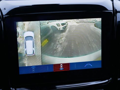 Used 2019 Chevrolet Traverse Premier w/ Redline Edition image 27