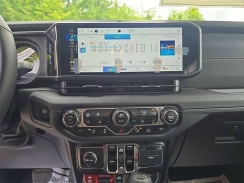 New 2025 Jeep Wrangler Rubicon 392 image 19