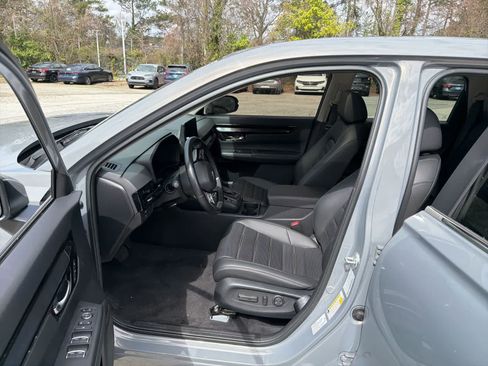 Used 2025 Honda CR-V EX-L image 16