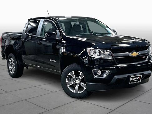 Used 2018 Chevrolet Colorado Z71 image 2