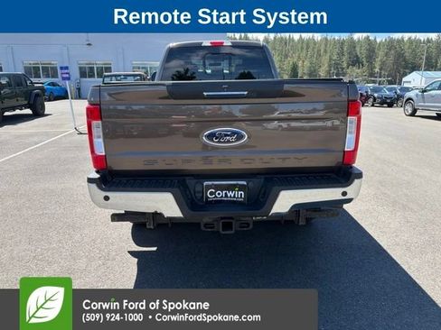 Used 2017 Ford F350 Lariat w/ Lariat Value Package AWD/4WD image 8