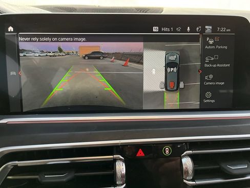 Used 2022 BMW X7 xDrive40i w/ Executive Package image 25