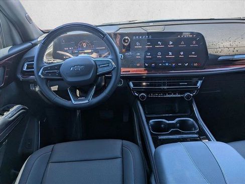 New 2026 Chevrolet Traverse Z71 w/ Enhanced Driving Package AWD/4WD image 14