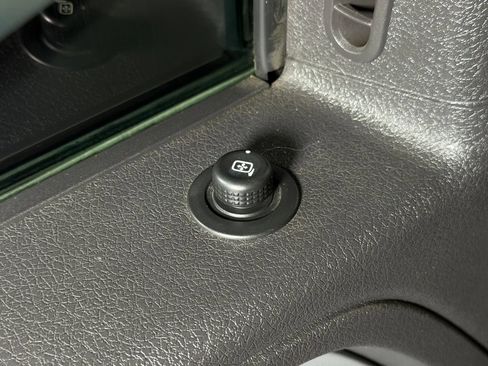 Used 2013 Ford F150 XLT w/ Luxury Equipment Group AWD/4WD image 40