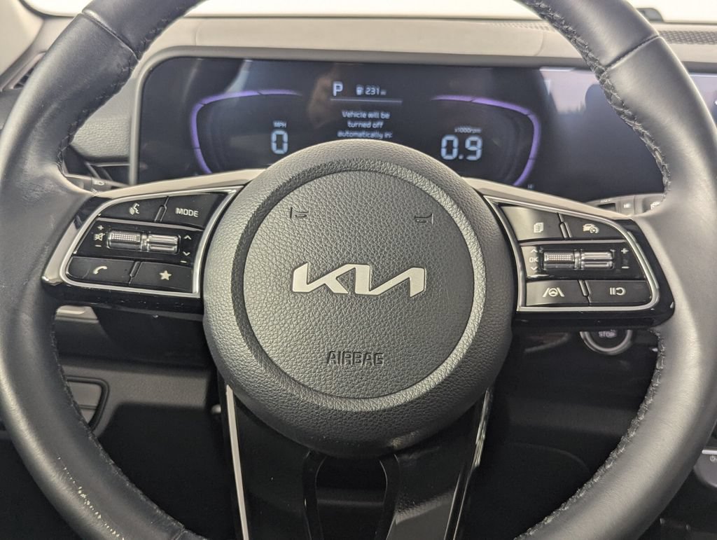 Used 2025 Kia Seltos S FWD image 14