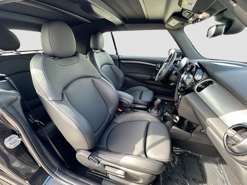 Used 2024 MINI Cooper S FWD image 27