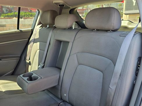 Used 2012 Kia Sportage LX FWD image 24