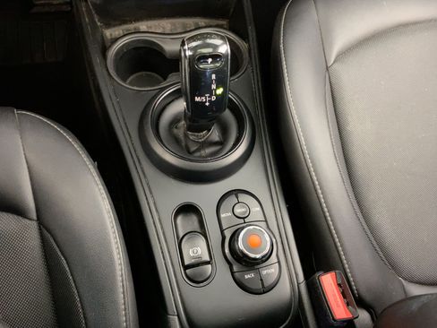 Used 2021 MINI Cooper Countryman Oxford Edition image 15