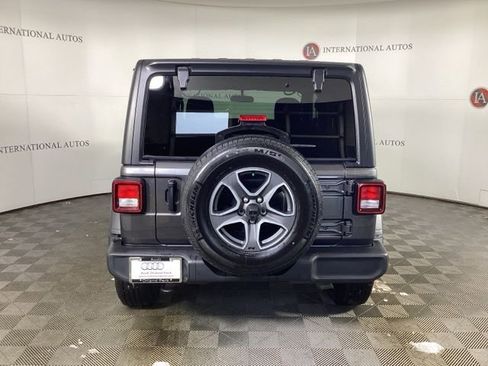 Used 2022 Jeep Wrangler Sport S image 5