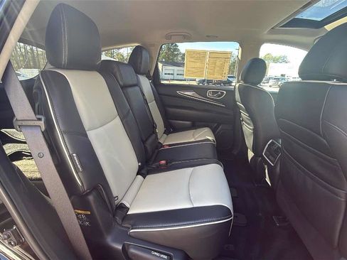 Used 2020 INFINITI QX60 Signature Edition w/ Cargo Package Essential image 26