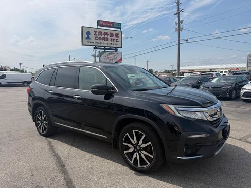 Used 2022 Honda Pilot Touring image 4