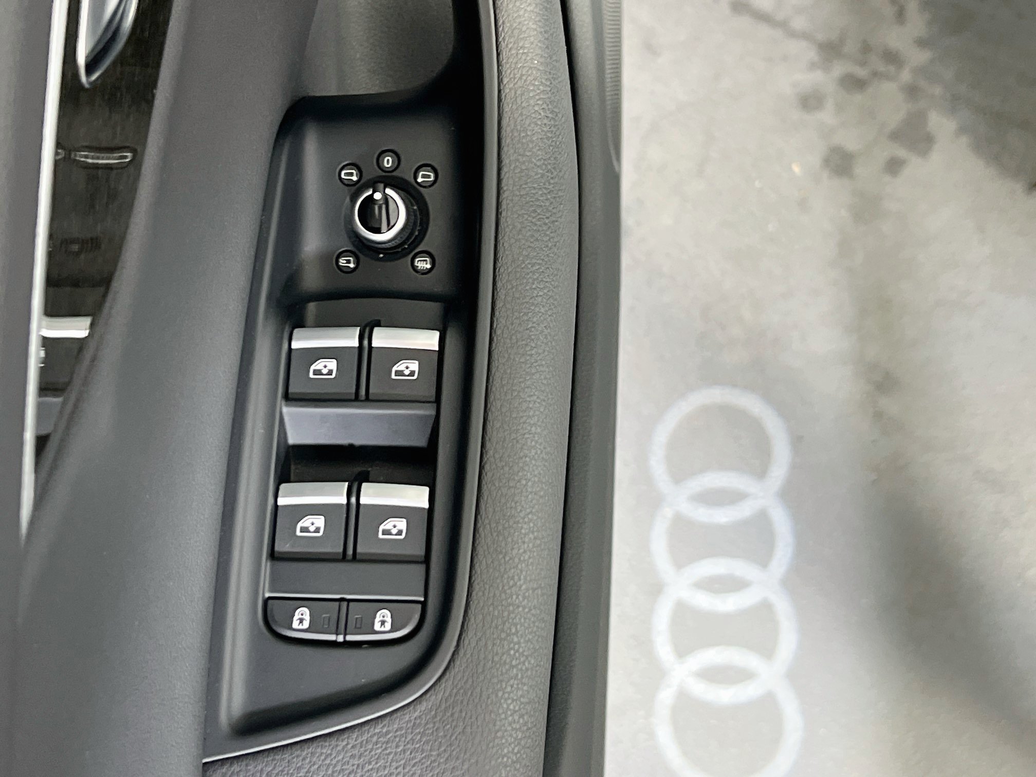 Used 2022 Audi Q7 3.0T Premium AWD/4WD image 18