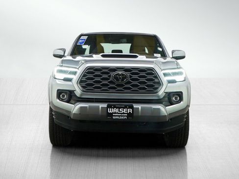 Used 2023 Toyota Tacoma TRD Sport w/ Black Out Package (TMS) image 8